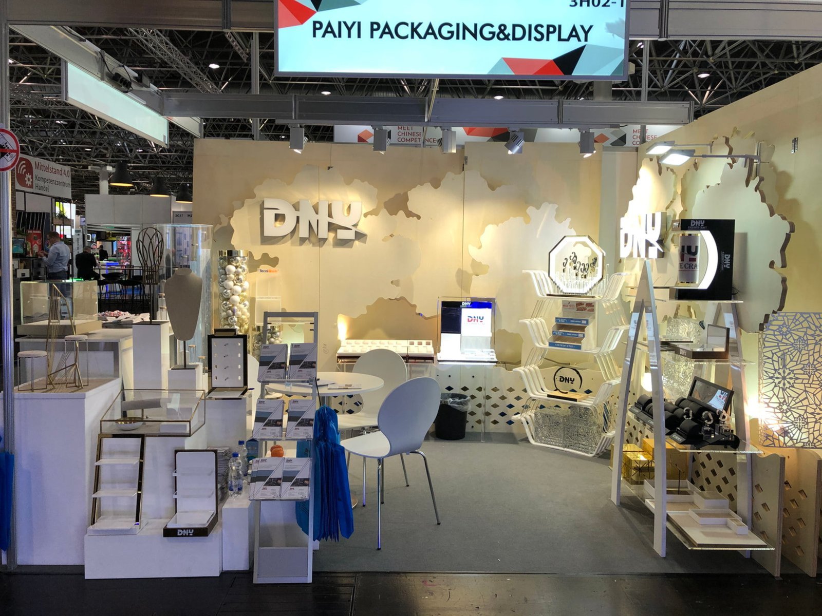 DNY display booth at EuroShop 2020