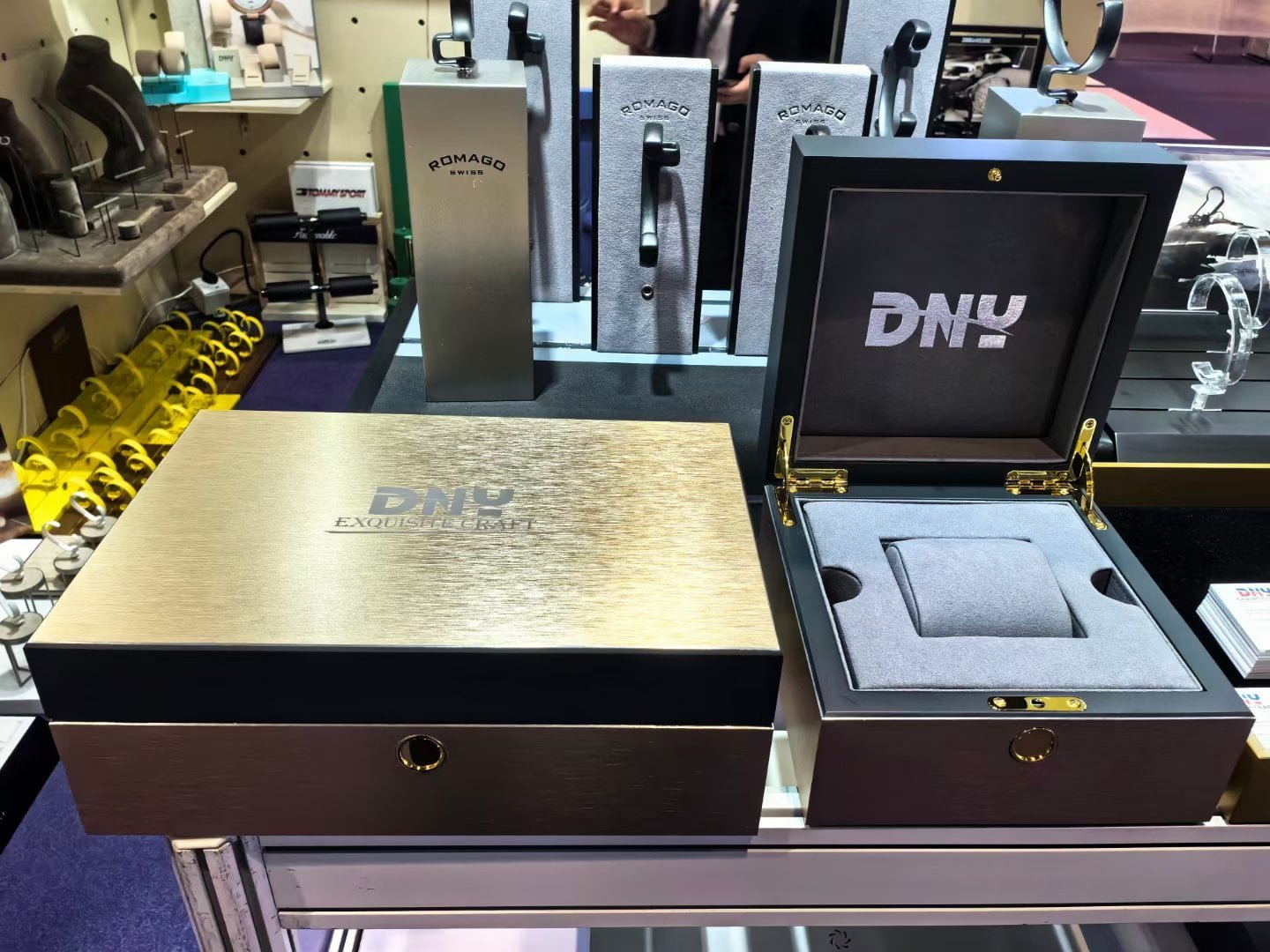 DNY showcase at HK International Jewellery Show 2024
