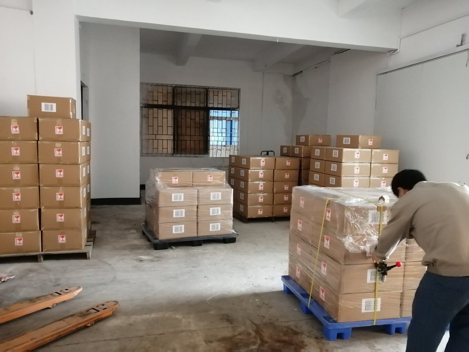 DNY Display Factory - Warehouse